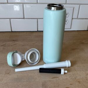 Brita Light Green Mint Water Bottle with Filter and Lid 20oz